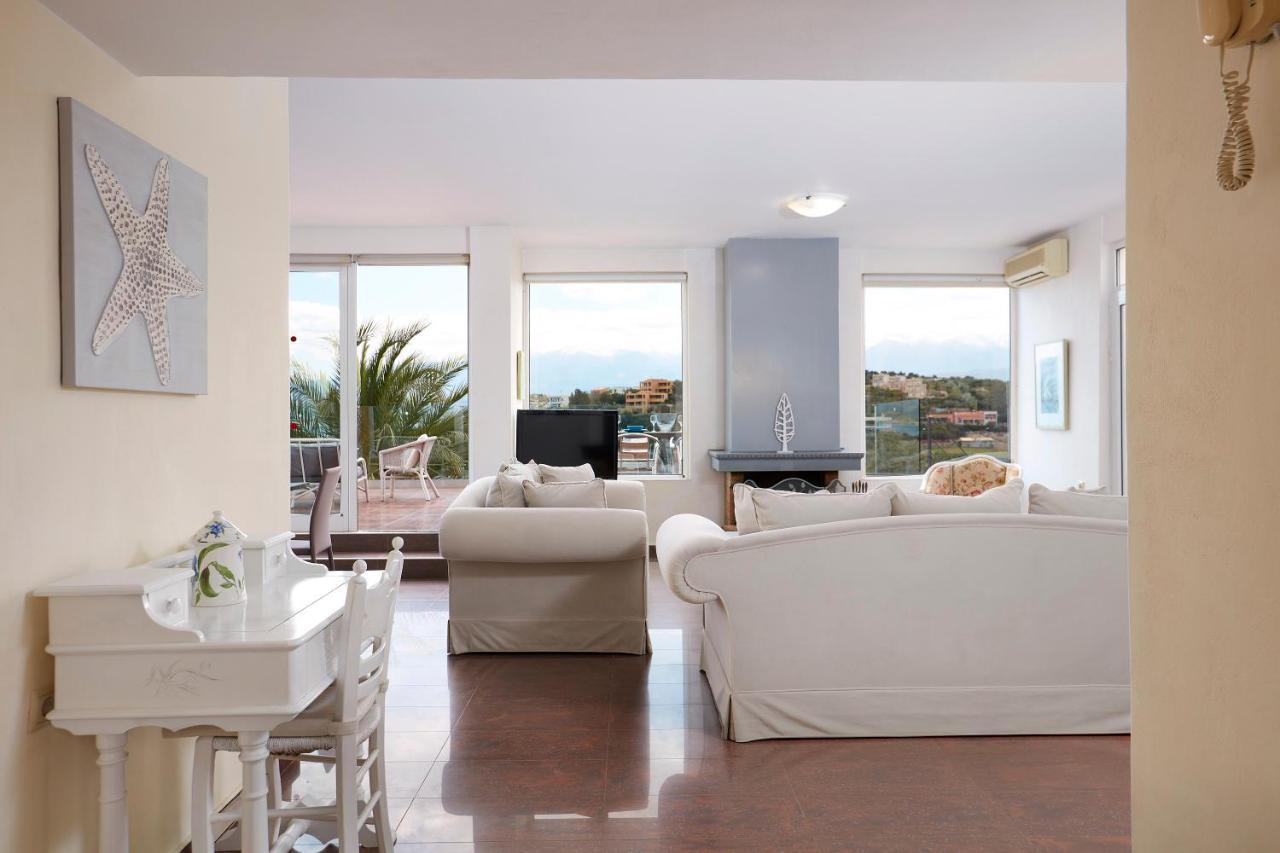Seafront Villa Longobardi Chania  Exteriér fotografie