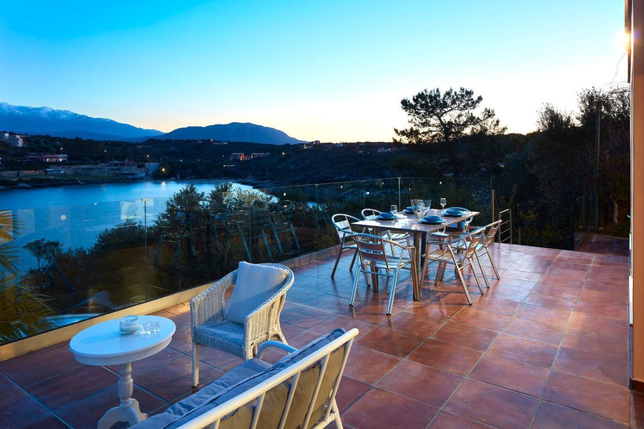 Seafront Villa Longobardi Chania  Exteriér fotografie