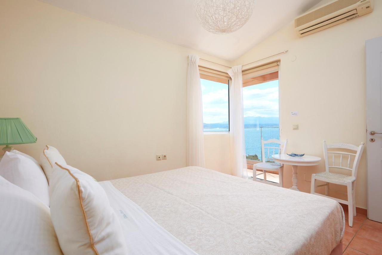 Seafront Villa Longobardi Chania  Exteriér fotografie